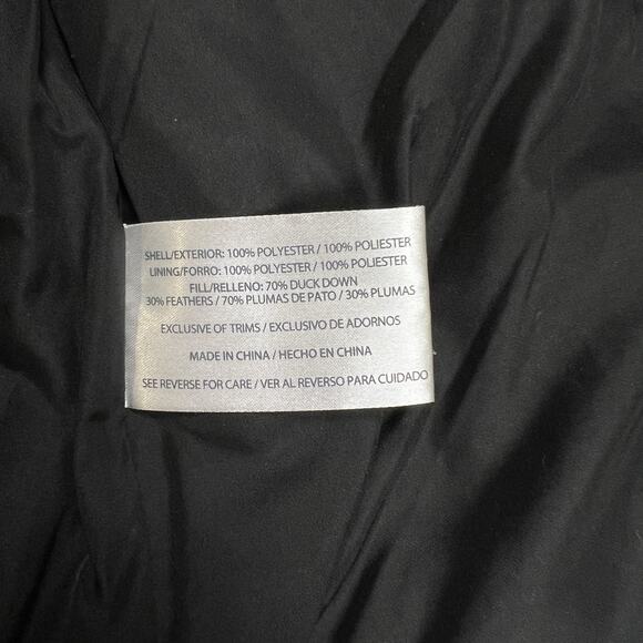 Woolrich Black Quilted Puffer Duck Down Filled Vest Jacket Womens Size Medium - Picture 9 of 10